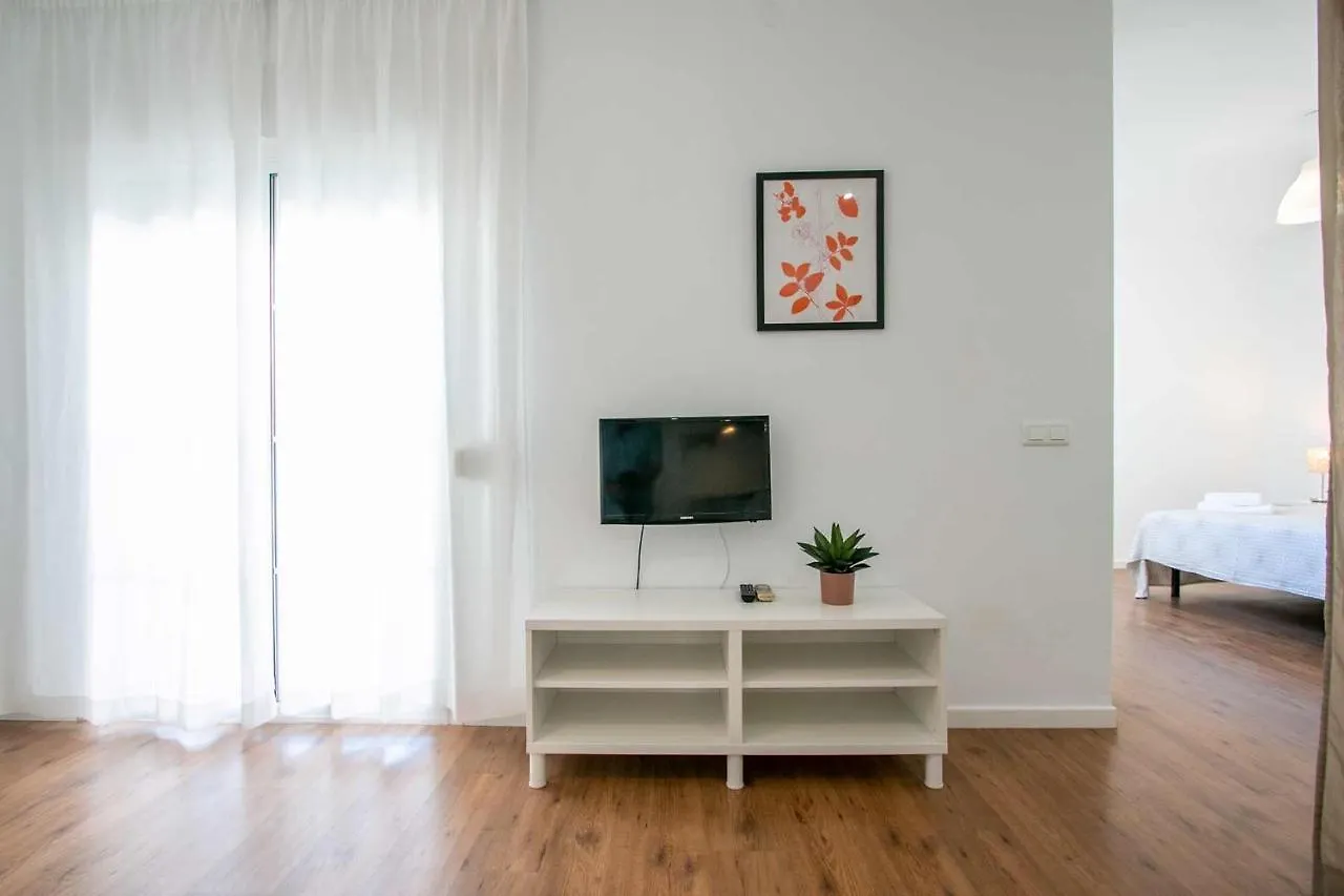 Apartamentos Casa Yoli En Maro 0*,  Spain